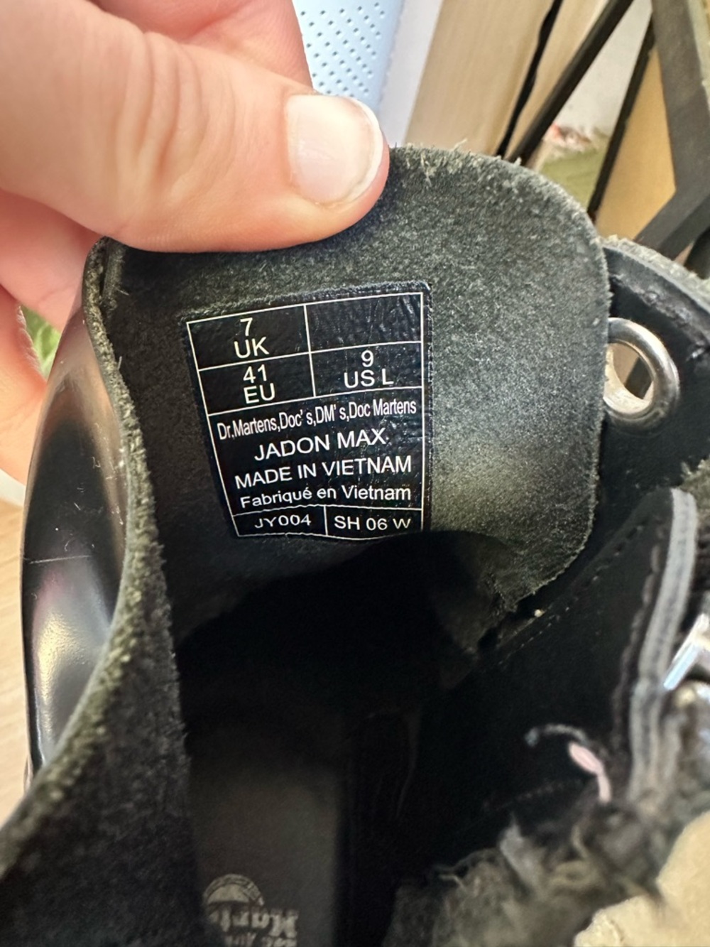 Dr. Marten Jadon Max Boots - Picture 3 of 3